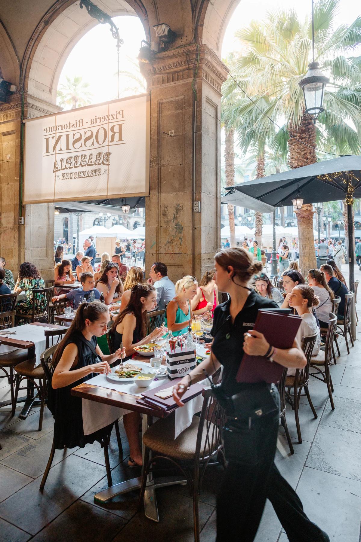 Easter Week in Barcelona: where to eat in Plaça Reial | Rossini