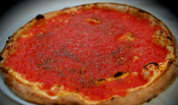 pizza rossa italiana