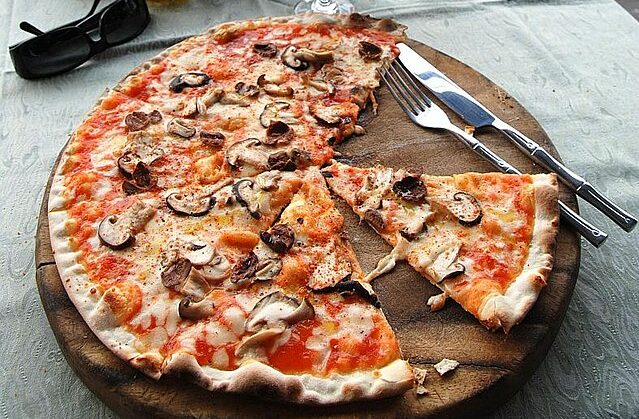 Roman pizza dough